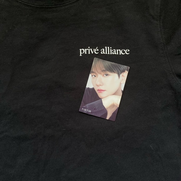 Prive Alliance Black T Shirt Womens size Medium - Picture 1 of 6